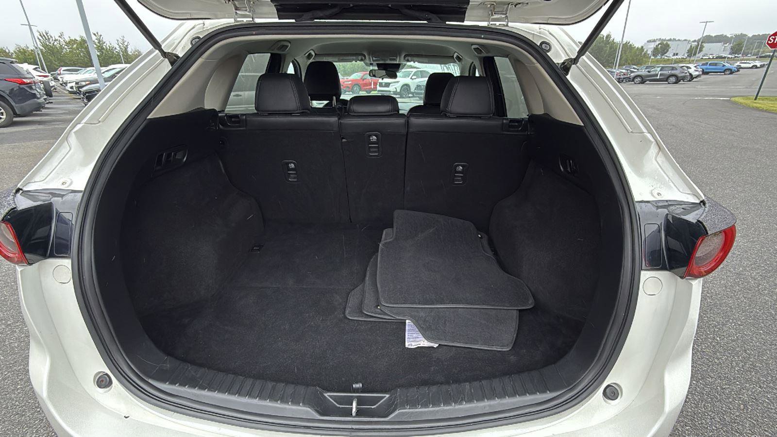 Used 2020 MAZDA CX-5 Touring image 21