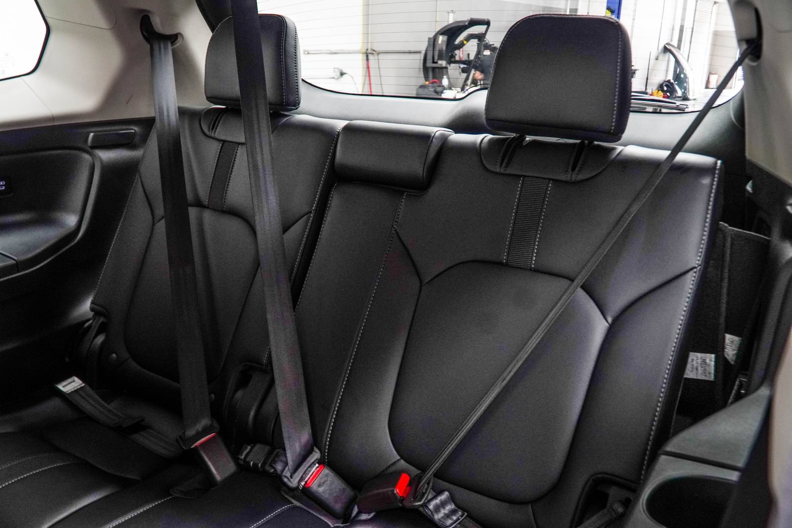 Used 2025 Honda Pilot EX-L image 42