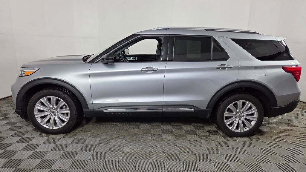 Used 2023 Ford Explorer Limited w/ Equipment Group 301A image 5
