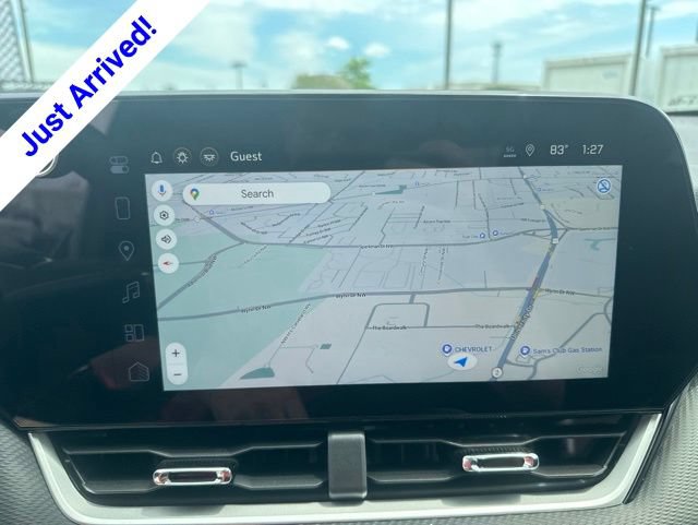 New 2026 Chevrolet Equinox LT w/ Convenience Package II FWD image 23