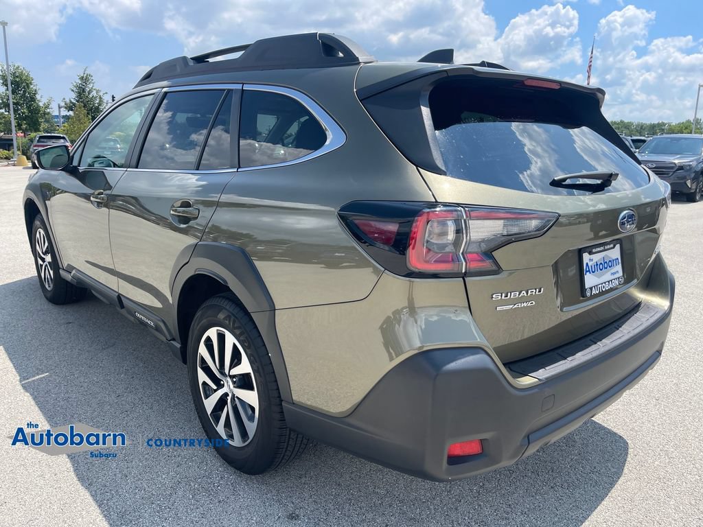 Certified 2024 Subaru Outback Premium AWD/4WD image 3