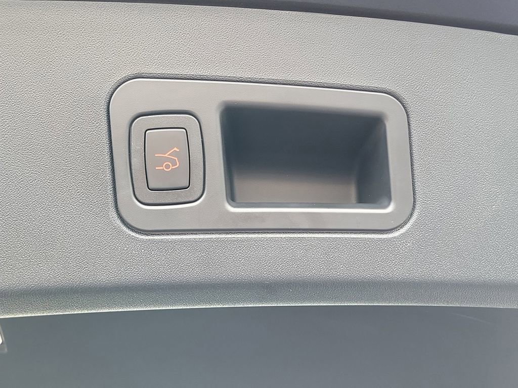 Used 2018 Tesla Model S P100D image 12