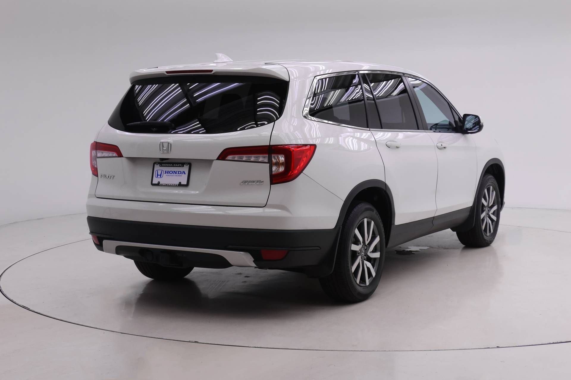Used 2021 Honda Pilot EX-L image 2