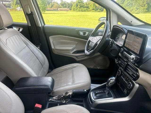 Used 2019 Ford EcoSport Titanium FWD image 16