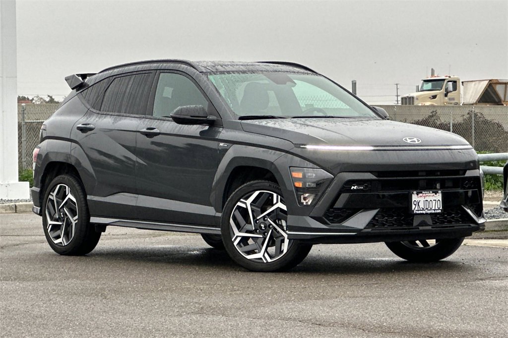 Used 2024 Hyundai Kona N Line image 2