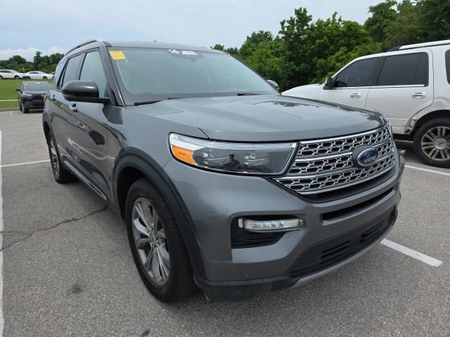 Used 2023 Ford Explorer Limited w/ Equipment Group 301A RWD image 7