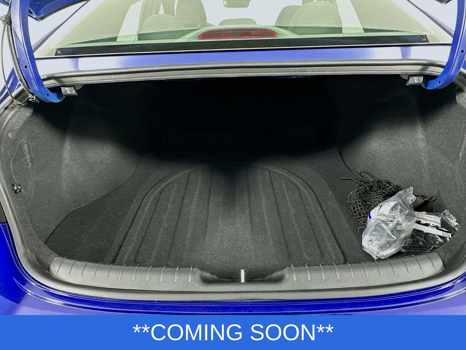 Used 2024 Hyundai Elantra SEL w/ Convenience Package FWD image 8