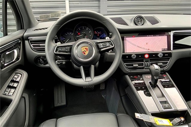New 2025 Porsche Macan image 23