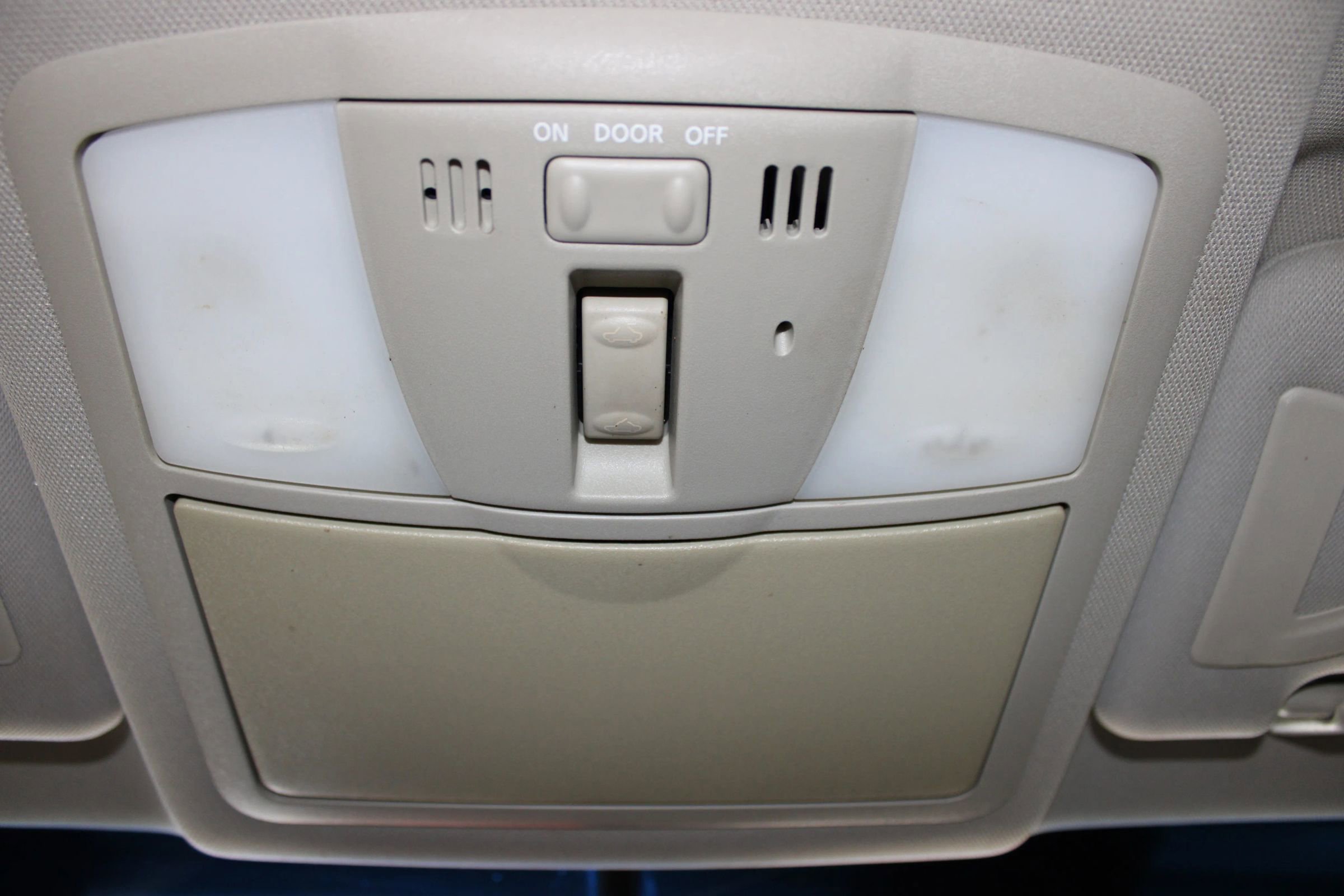 Used 2015 INFINITI Q60 Journey w/ Premium Package RWD image 23