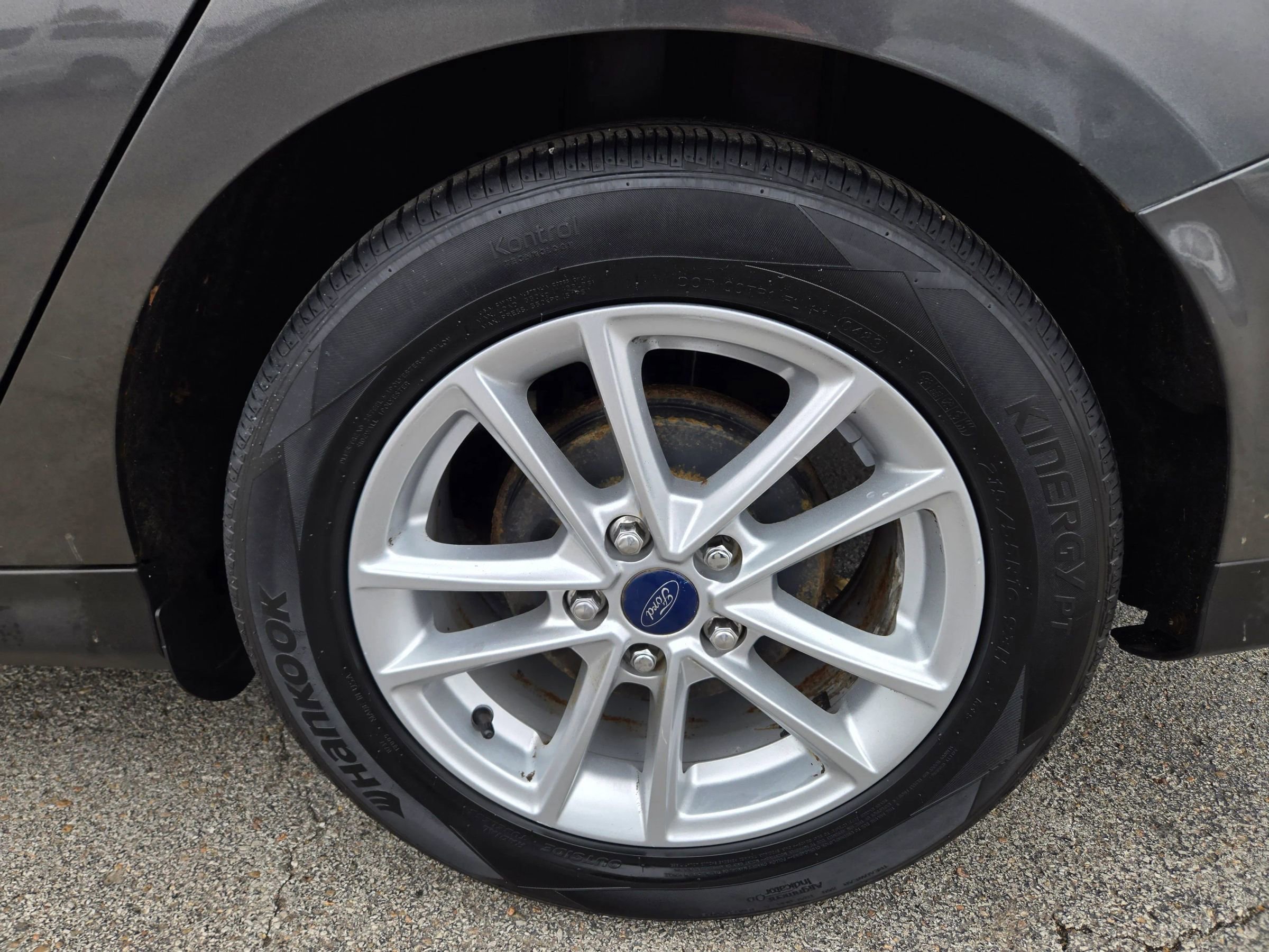 Used 2016 Ford Focus SE FWD image 17