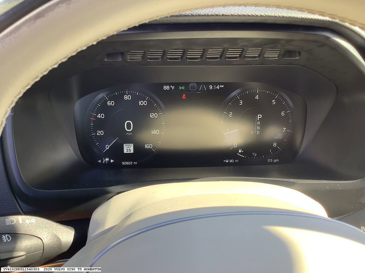 Used 2020 Volvo XC90 T5 Momentum AWD/4WD image 13