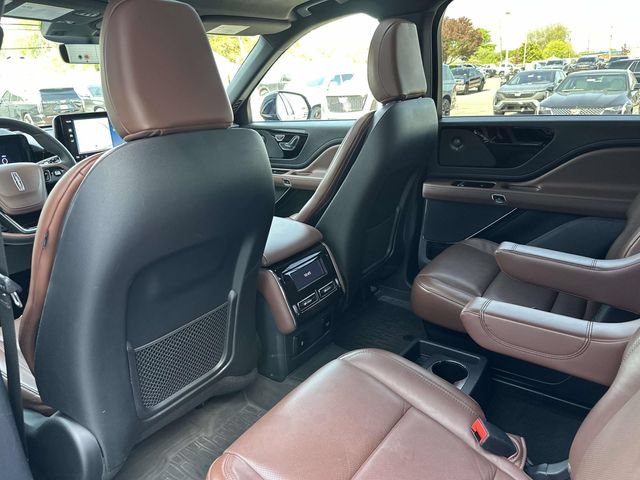 Used 2025 Lincoln Aviator Reserve w/ Illumination Package AWD/4WD image 27