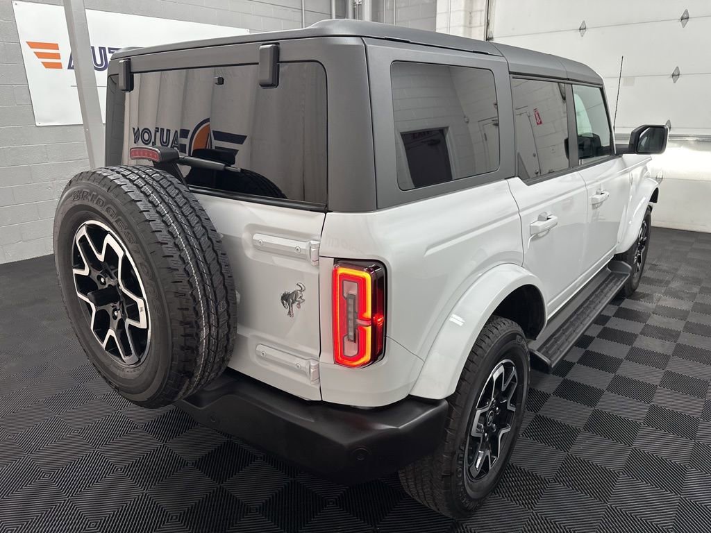 Used 2025 Ford Bronco Outer Banks AWD/4WD image 10