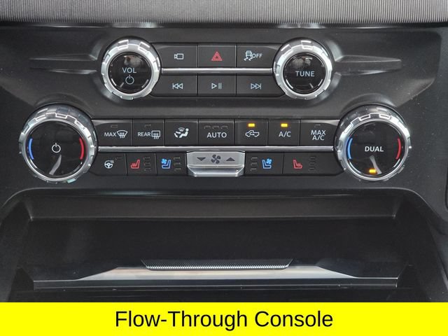 New 2026 Ford F250 Platinum w/ Tremor Off-Road Package AWD/4WD image 18