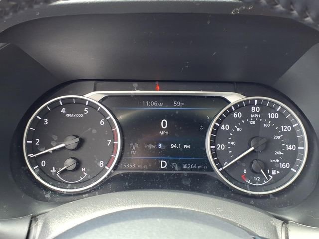 Used 2025 Nissan Sentra SV w/ SV Premium Package FWD image 28
