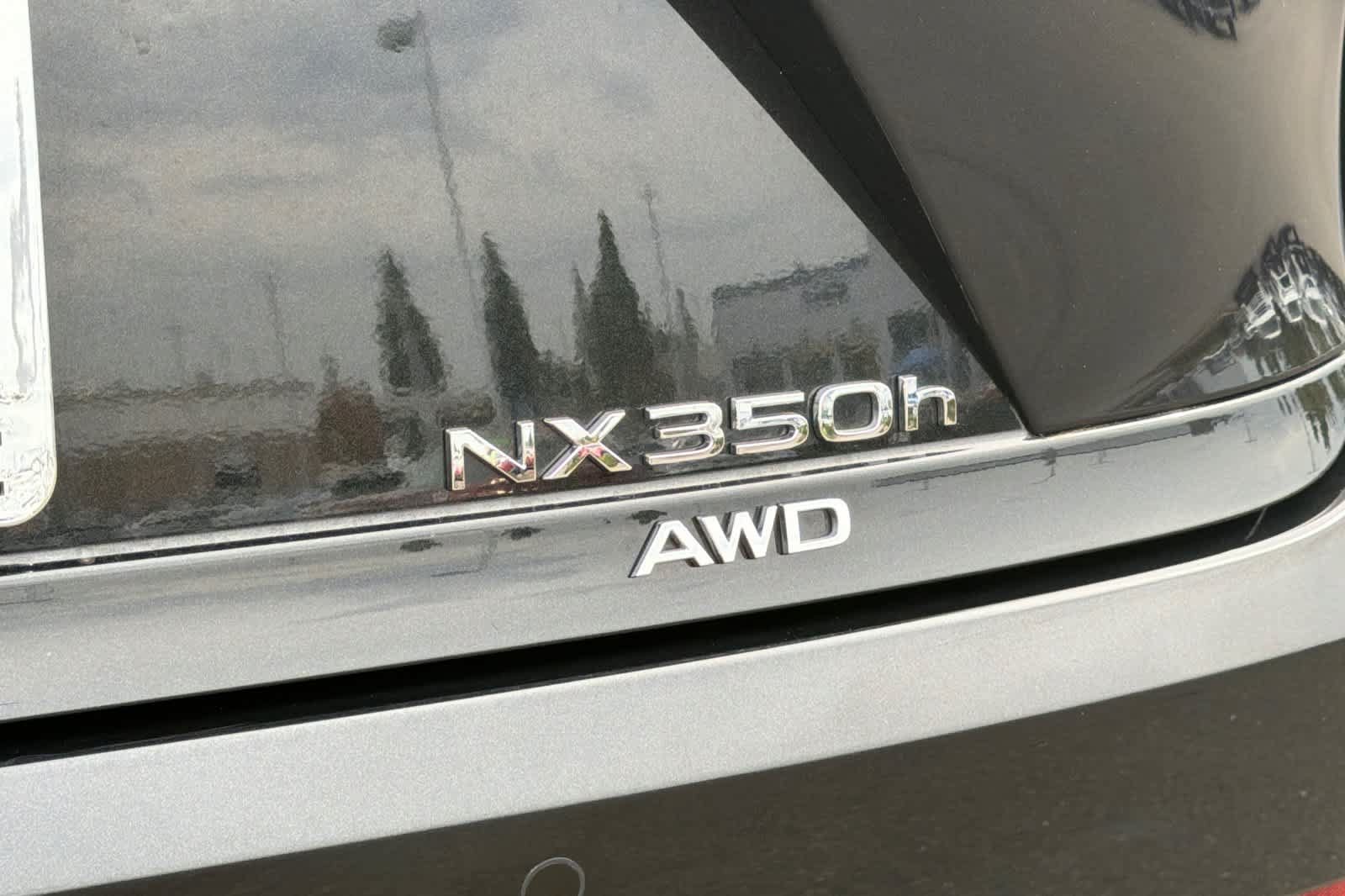 Used 2026 Lexus NX 350h AWD w/ Accessory Package (2T) image 33