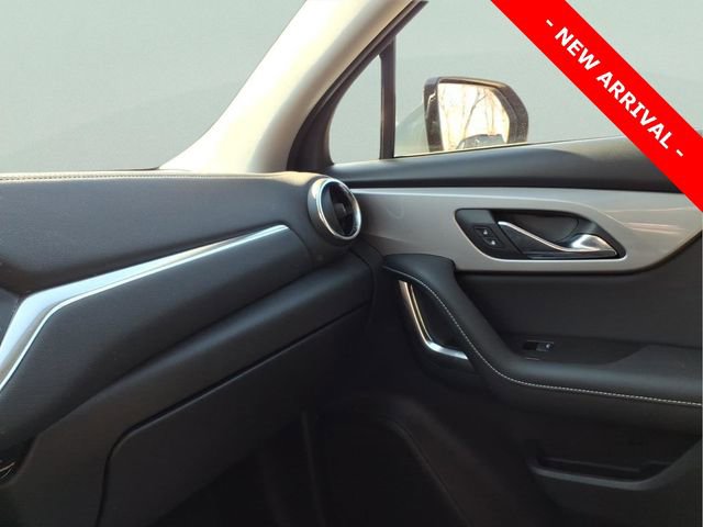 Used 2025 Chevrolet Blazer LT w/ Convenience Package image 20