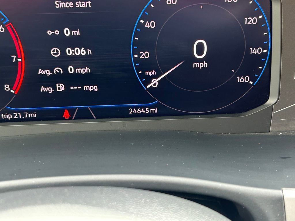 Used 2021 Volkswagen Atlas SEL AWD/4WD image 39
