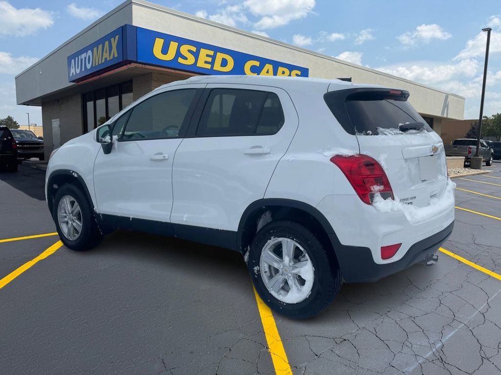 Used 2021 Chevrolet Trax LS w/ Tint and Cruise Package image 7