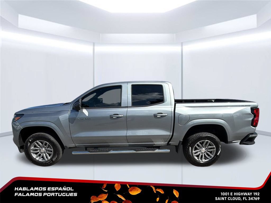 Used 2026 Chevrolet Colorado LT RWD image 3