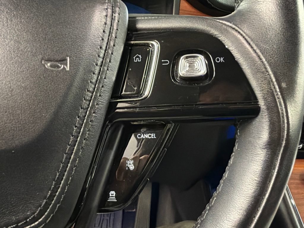 Certified 2020 Lincoln Aviator Reserve w/ Equipment Group 202A AWD/4WD image 19