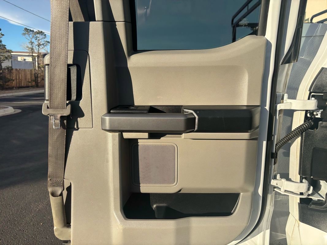 Used 2018 Ford F350 XLT image 11