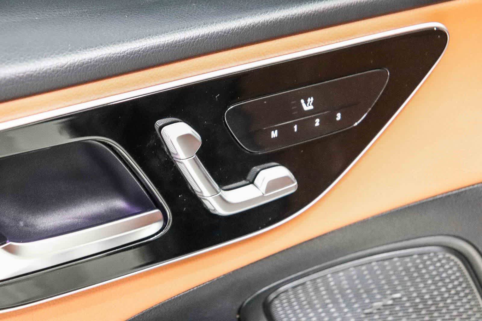 Certified 2023 Mercedes-Benz C 300 Sedan image 21