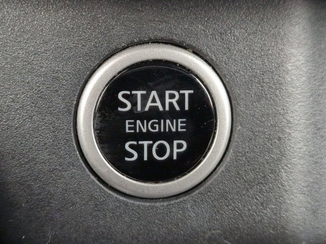 Certified 2023 Nissan Rogue SV image 27