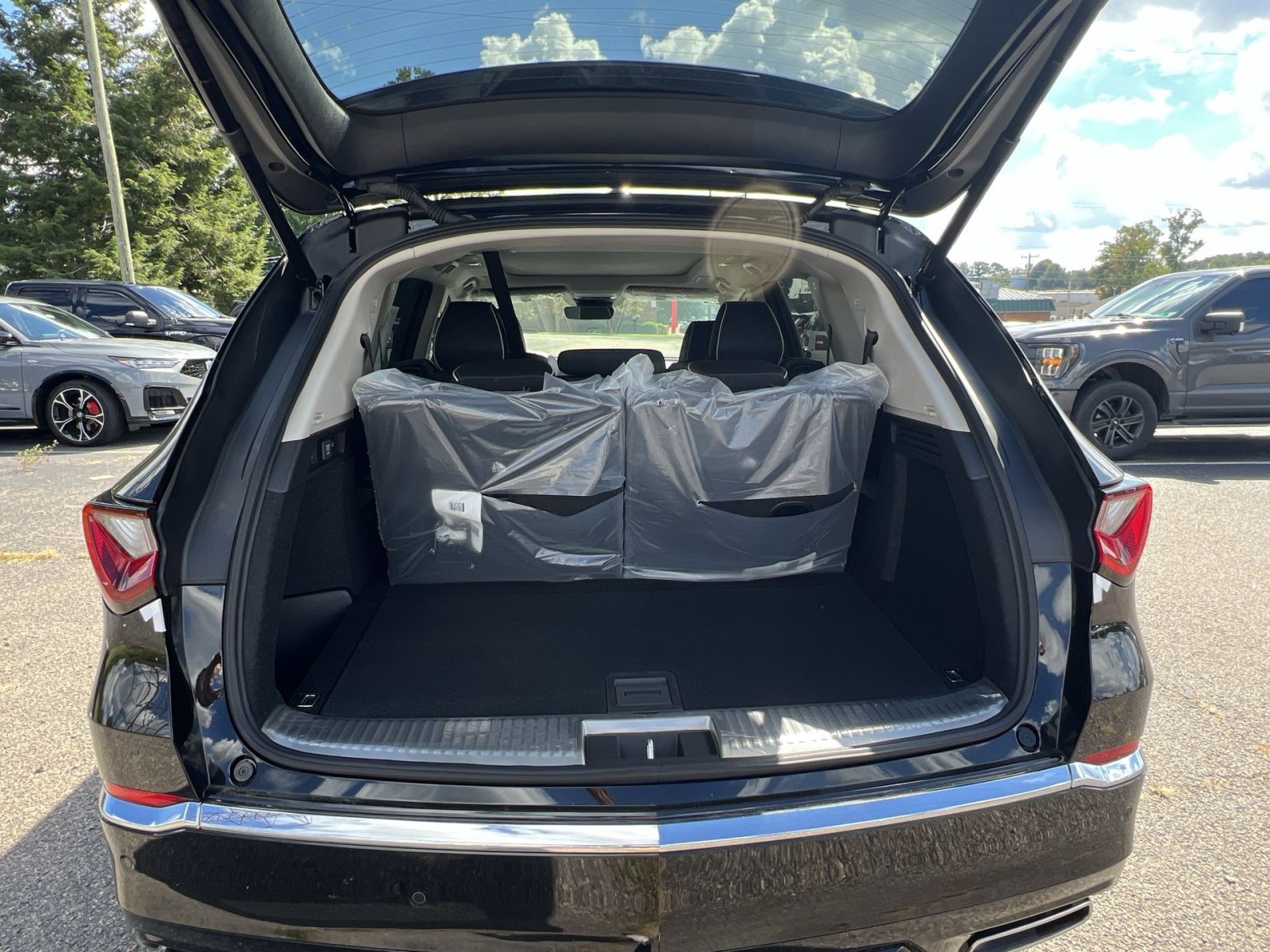 New 2026 Acura MDX w/ Advance Package AWD/4WD image 24
