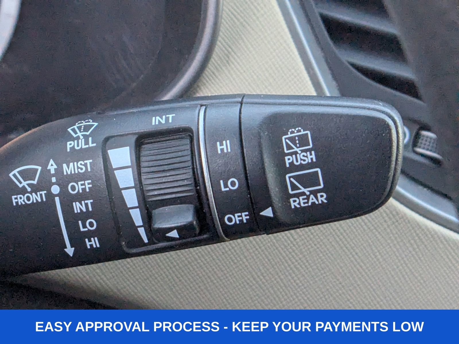 Used 2017 Hyundai Santa Fe Sport w/ Cargo Package FWD image 37