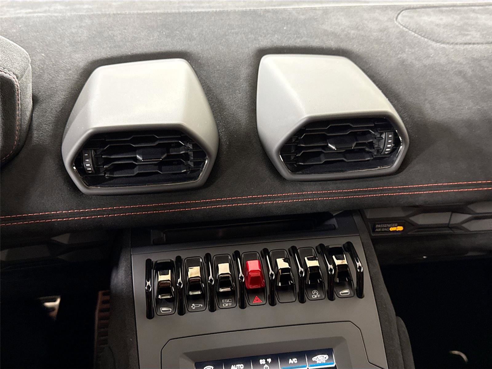 Used 2022 Lamborghini Huracan STO RWD image 20