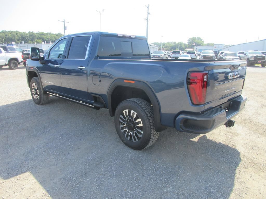 New 2026 GMC Sierra 2500 Denali Ultimate AWD/4WD image 9