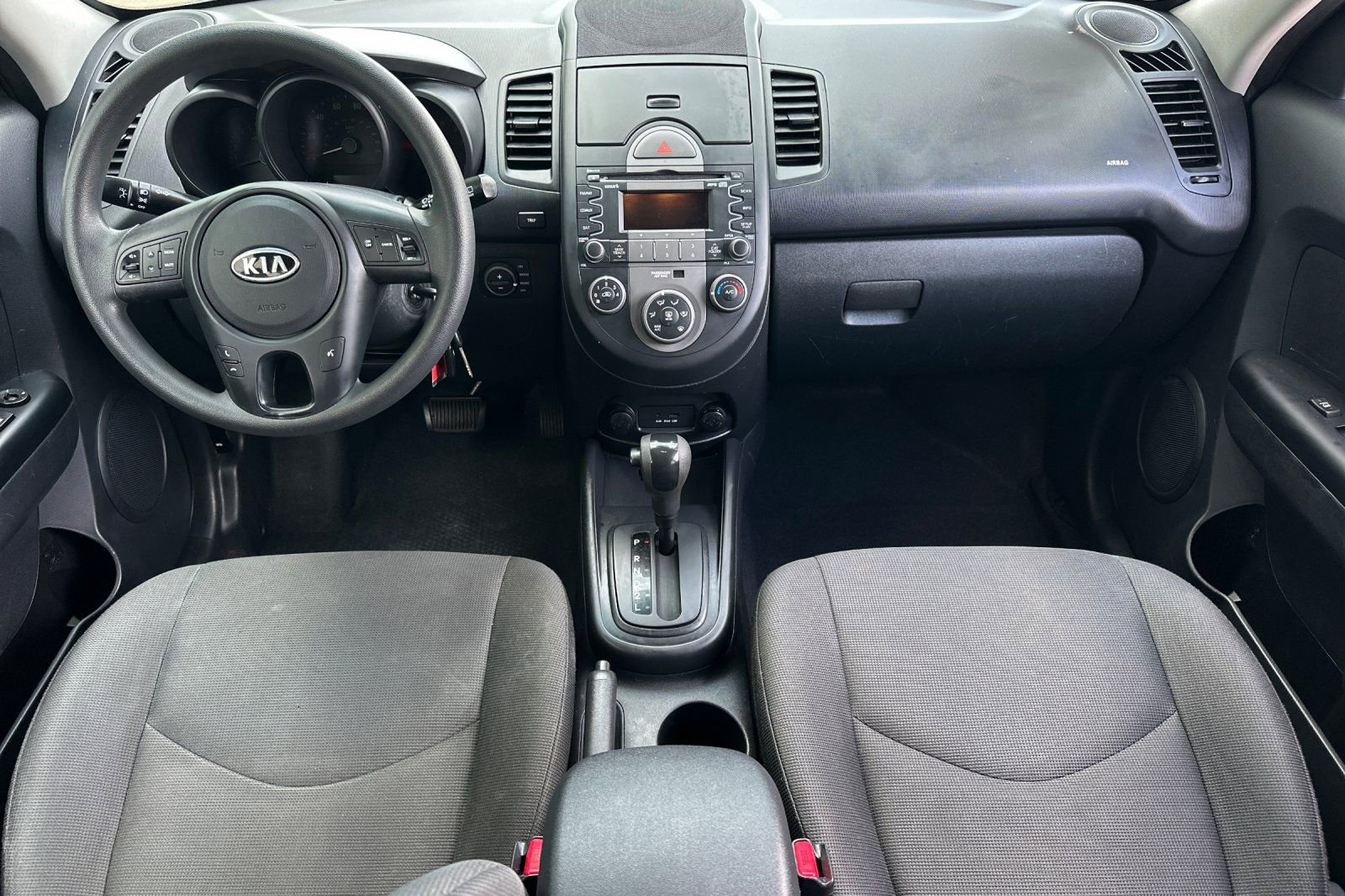 Used 2010 Kia Soul + w/ Audio Pkg FWD image 13