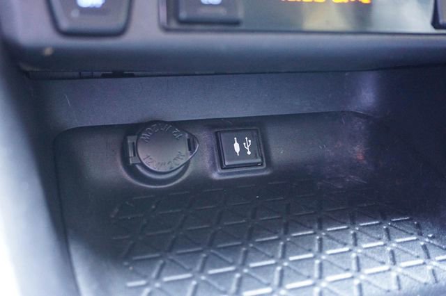 Used 2019 Toyota RAV4 XLE w/ Convenience Package image 24