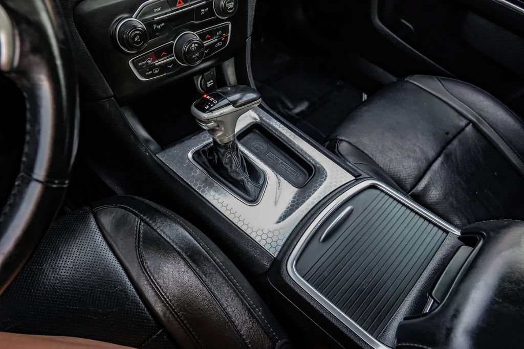 Used 2015 Dodge Charger R/T w/ Plus Group RWD image 25