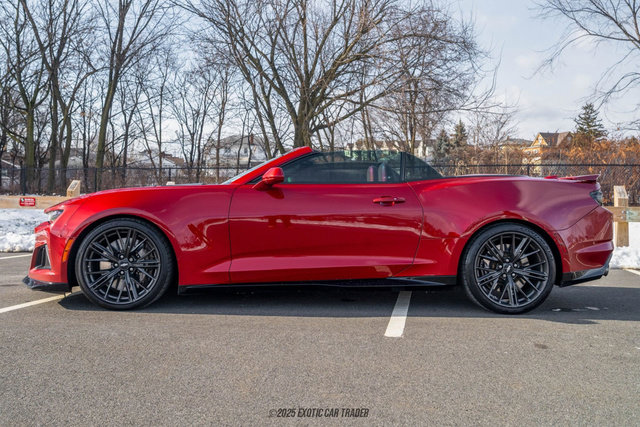 Used 2019 Chevrolet Camaro ZL1 image 3