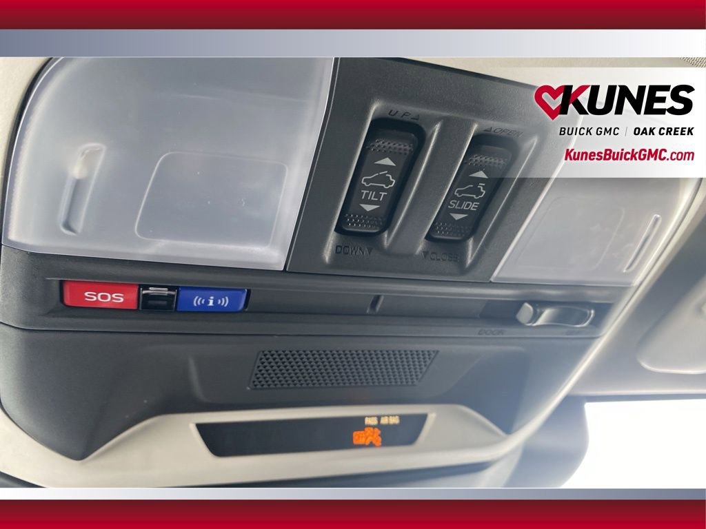 Used 2024 Subaru Crosstrek 2.0i Premium image 23