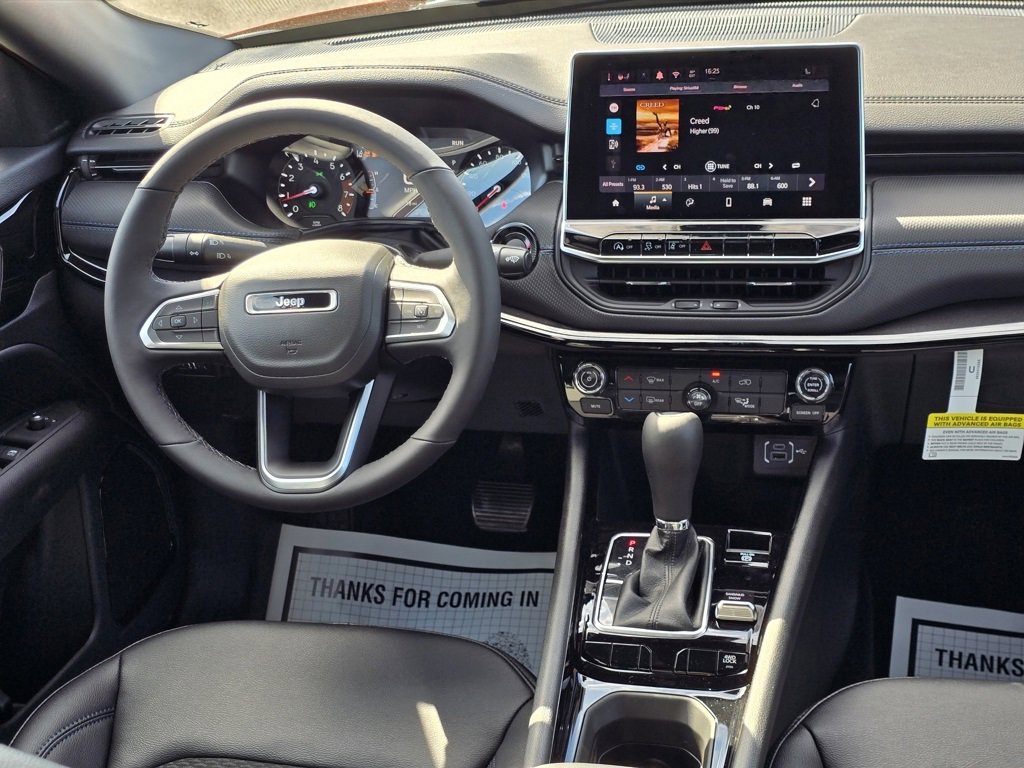 New 2026 Jeep Compass Latitude image 20