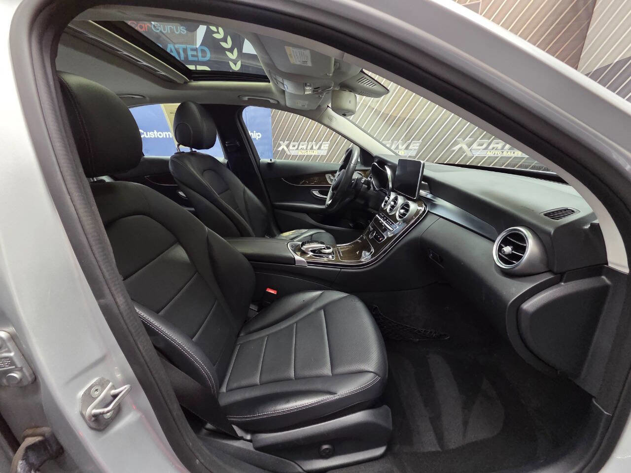 Used 2018 Mercedes-Benz C 300 4MATIC Sedan image 26