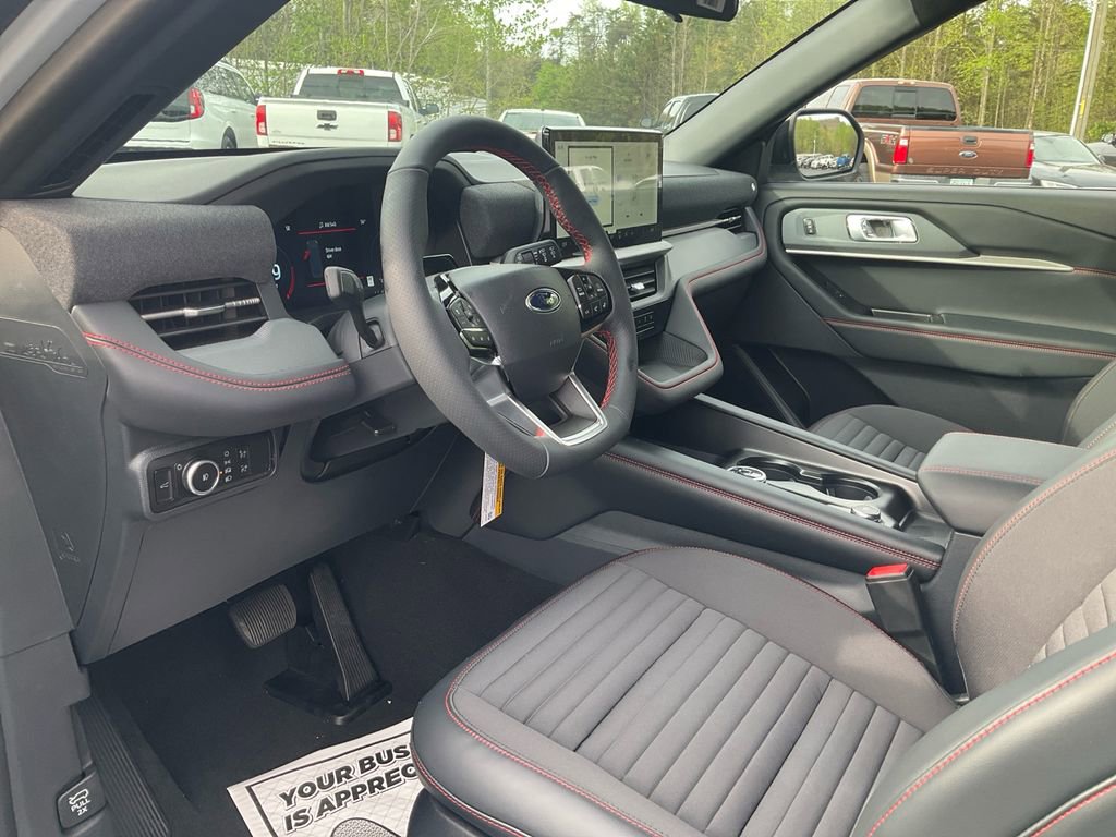 New 2026 Ford Explorer ST-Line image 15