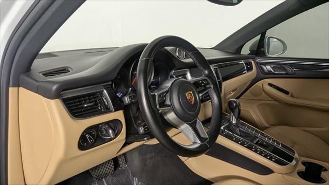 Used 2018 Porsche Macan Sport Edition w/ Driver Memory Package image 21