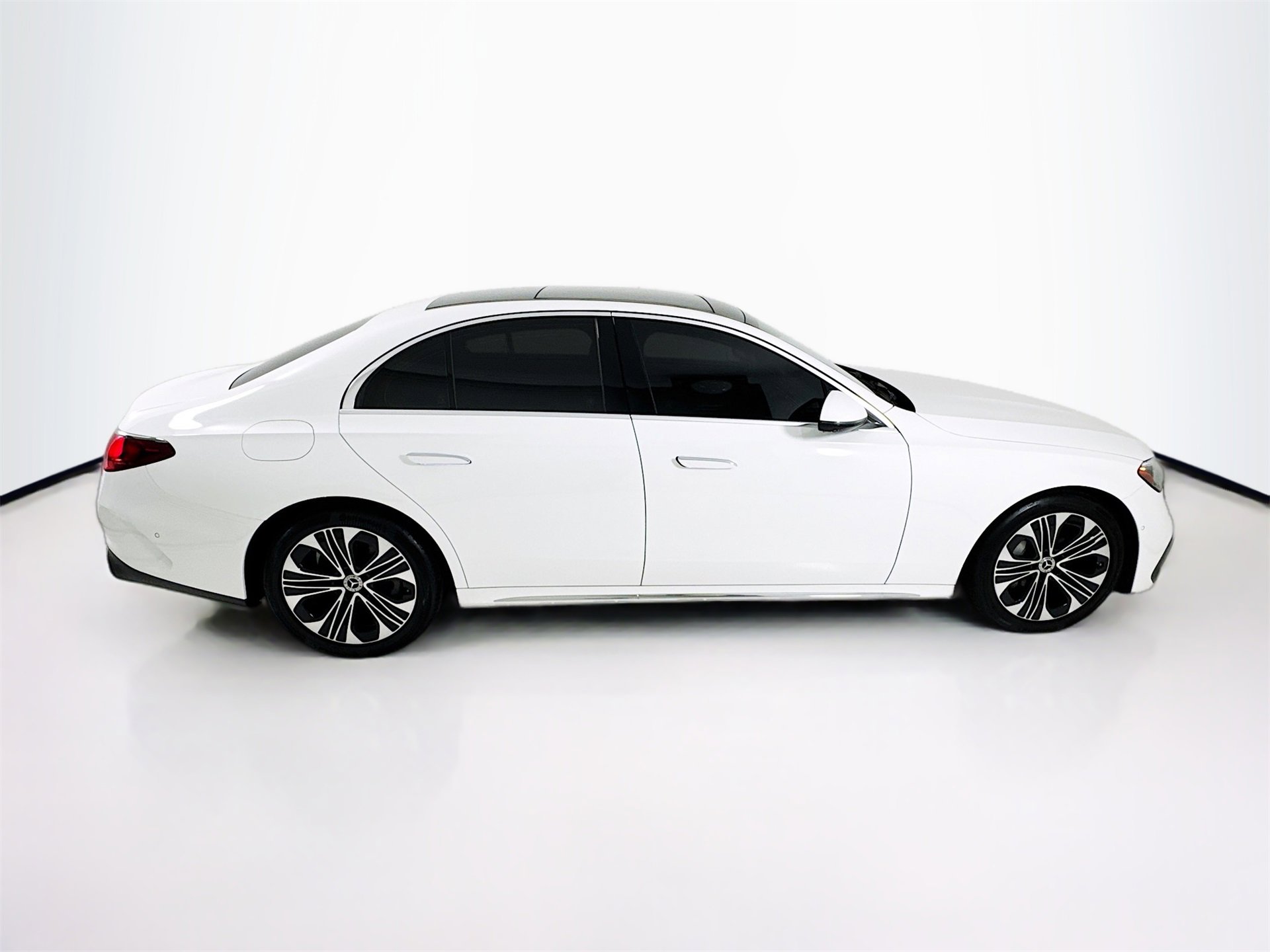 Certified 2024 Mercedes-Benz E 350 4MATIC Sedan w/ Driver Assistance Package image 9