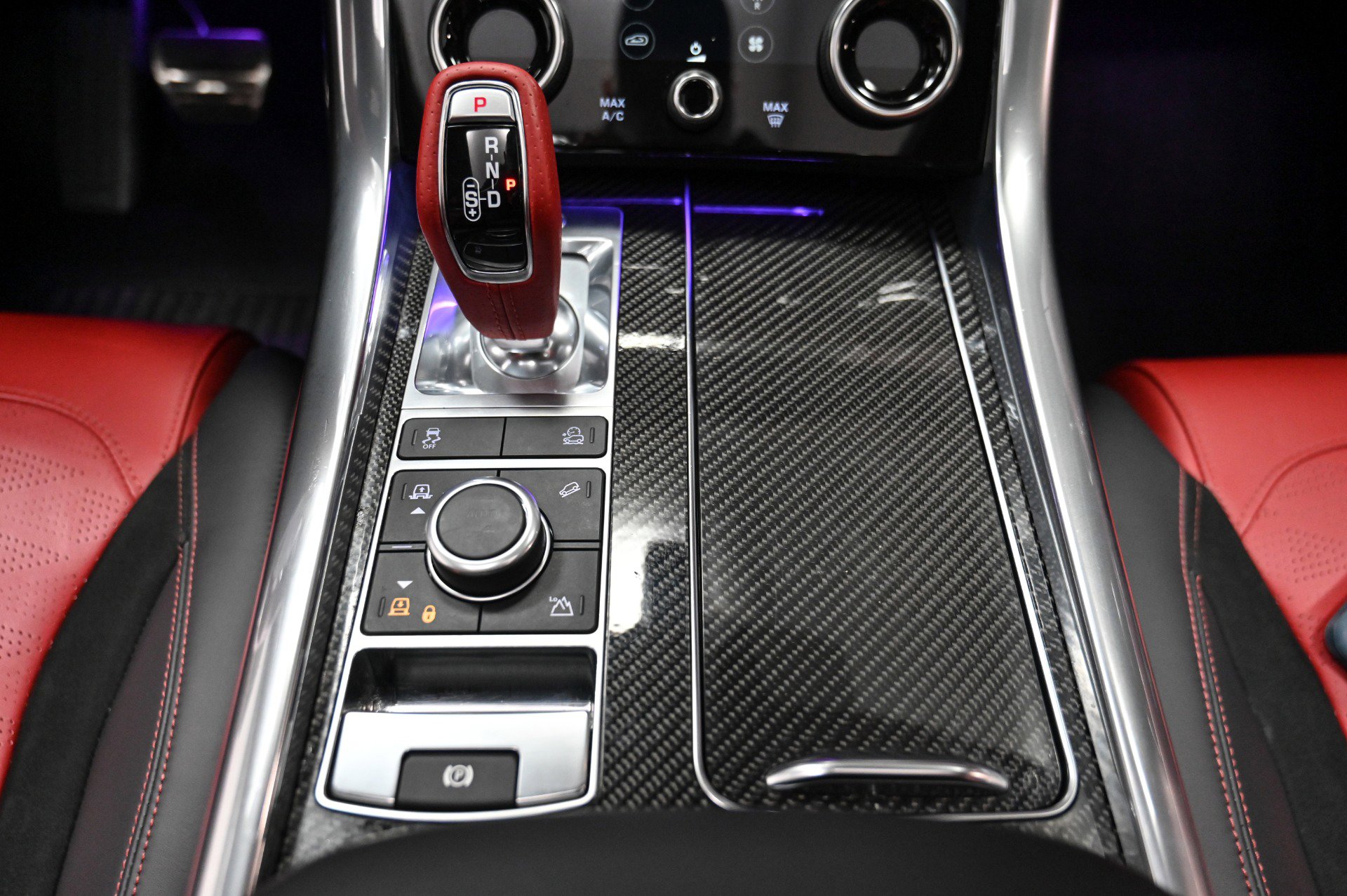 Used 2022 Land Rover Range Rover Sport SVR Carbon Edition image 33