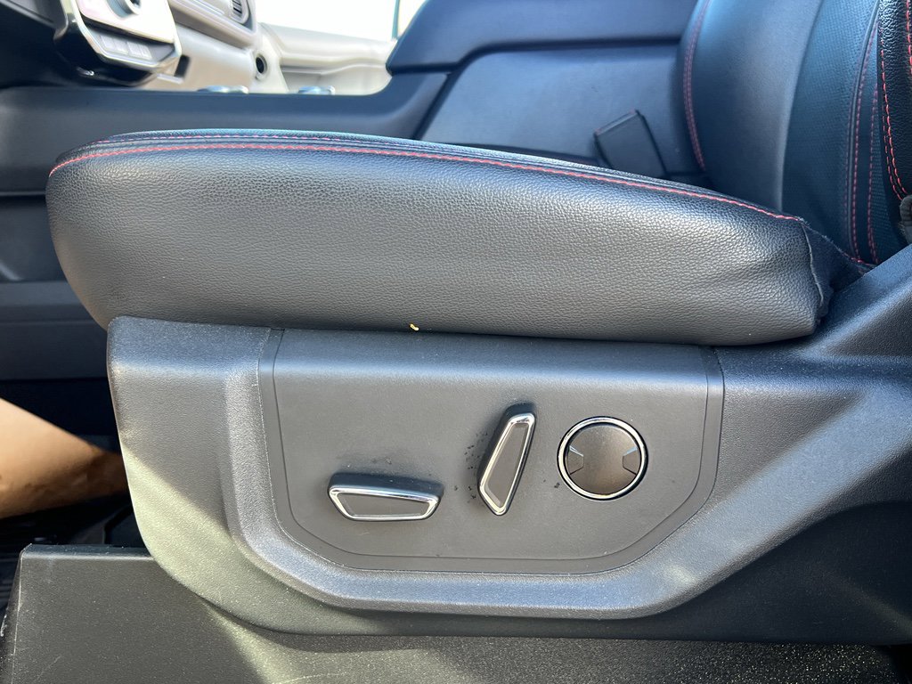 Used 2024 Ford Expedition Max Limited image 18