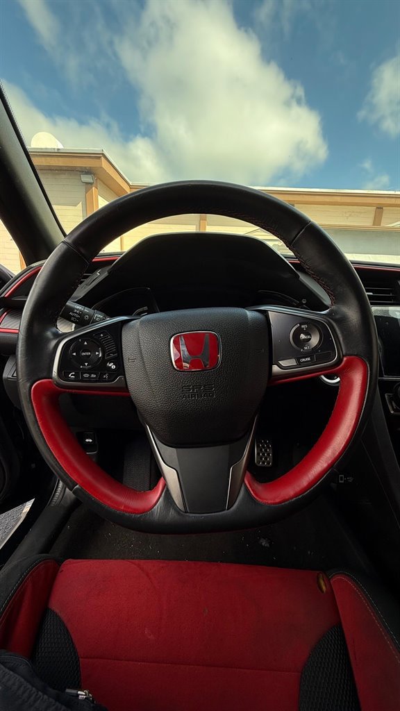 Used 2017 Honda Civic Type R image 35