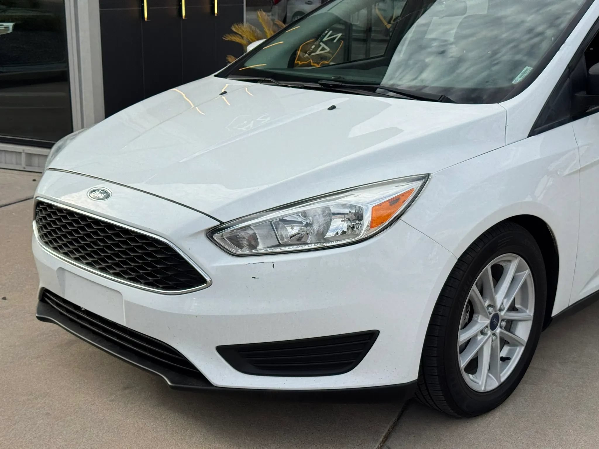 Used 2018 Ford Focus SE FWD image 43