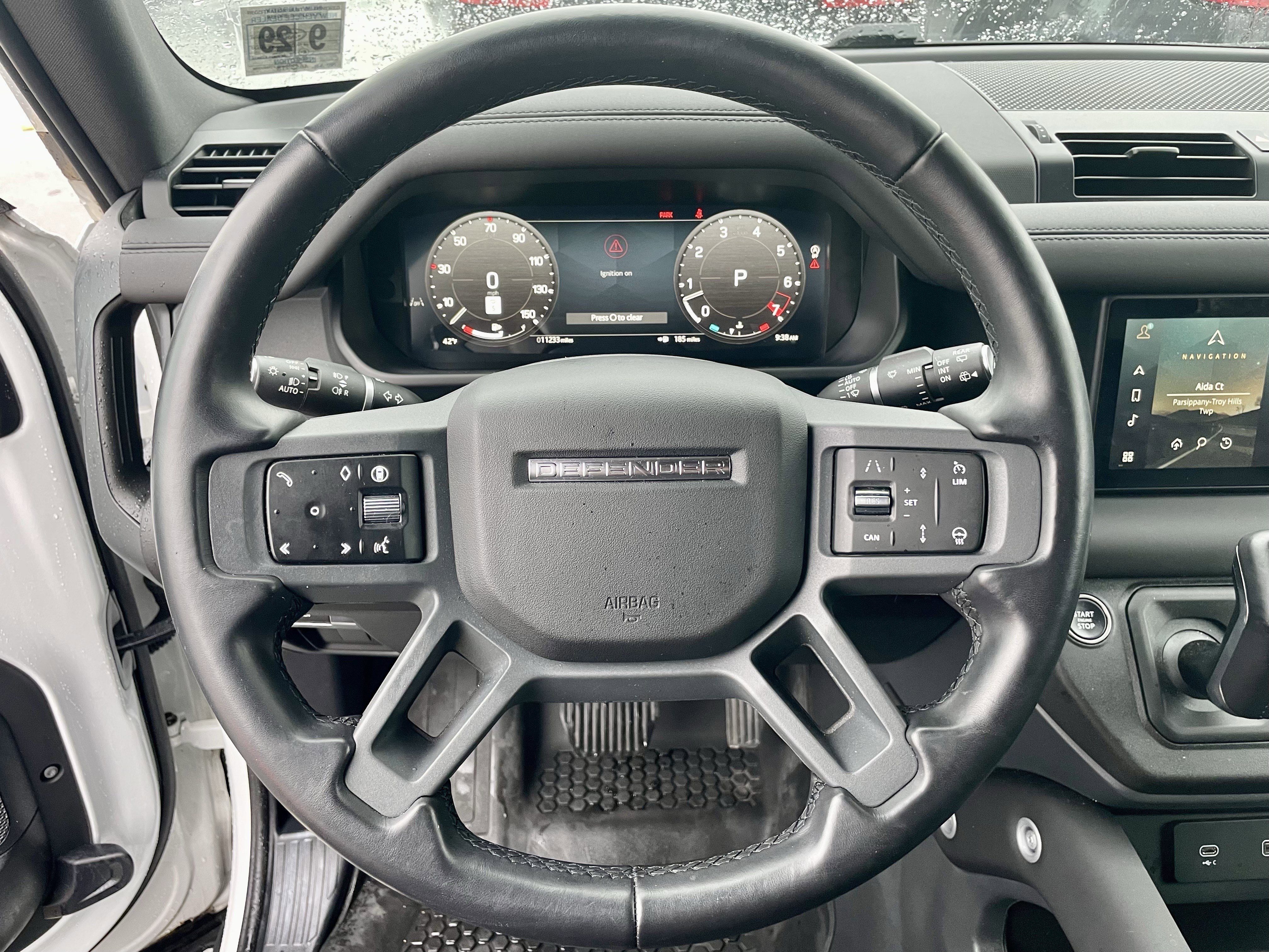 Used 2024 Land Rover Defender 110 X-Dynamic SE image 19