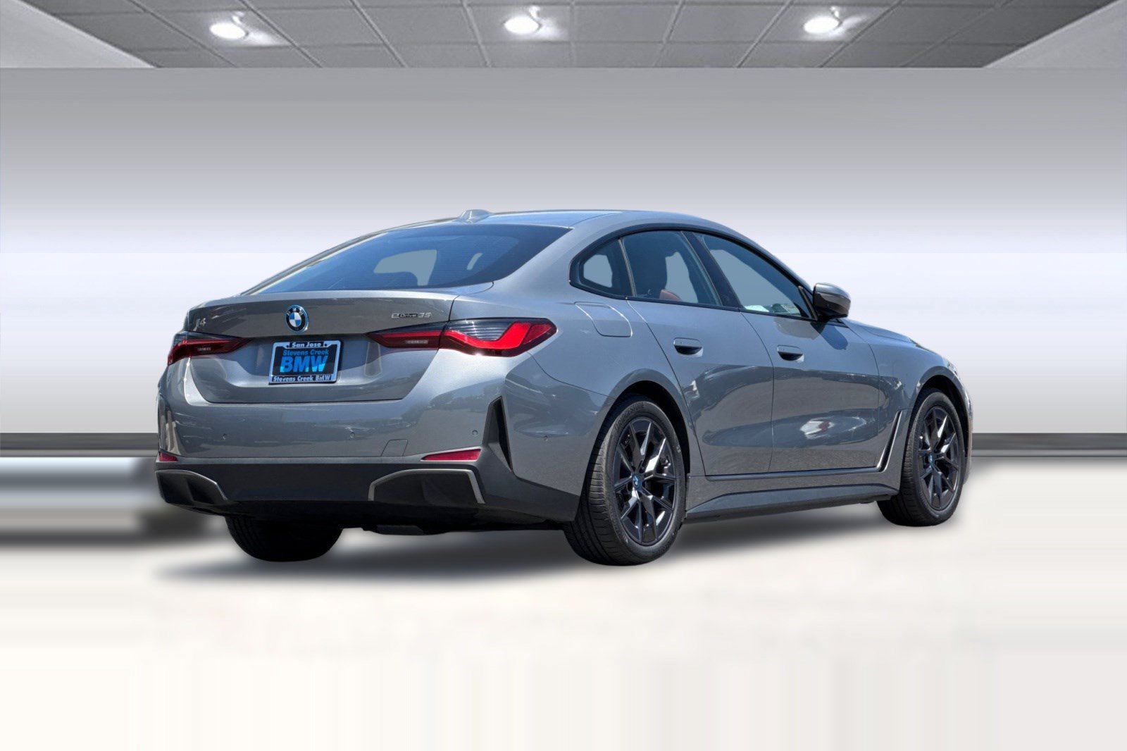 Certified 2023 BMW i4 eDrive35 RWD image 8
