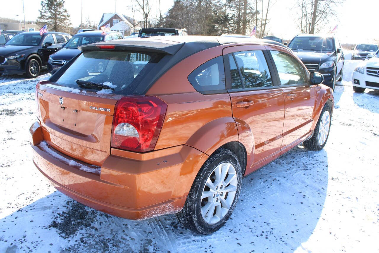 Used 2011 Dodge Caliber Heat w/ Premium Sound Group image 7