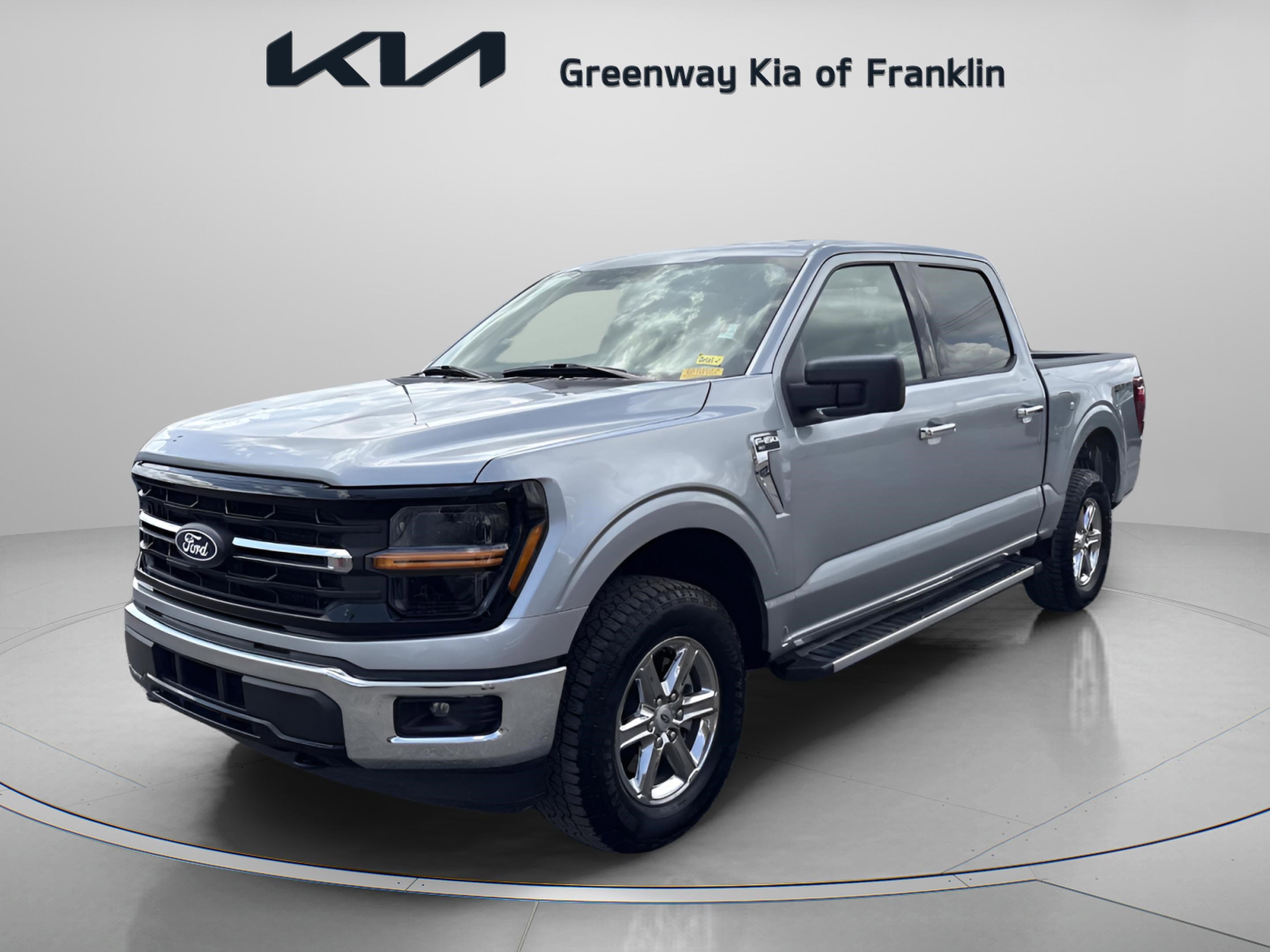 Used 2025 Ford F150 XLT w/ Equipment Group 301A Standard AWD/4WD image 3